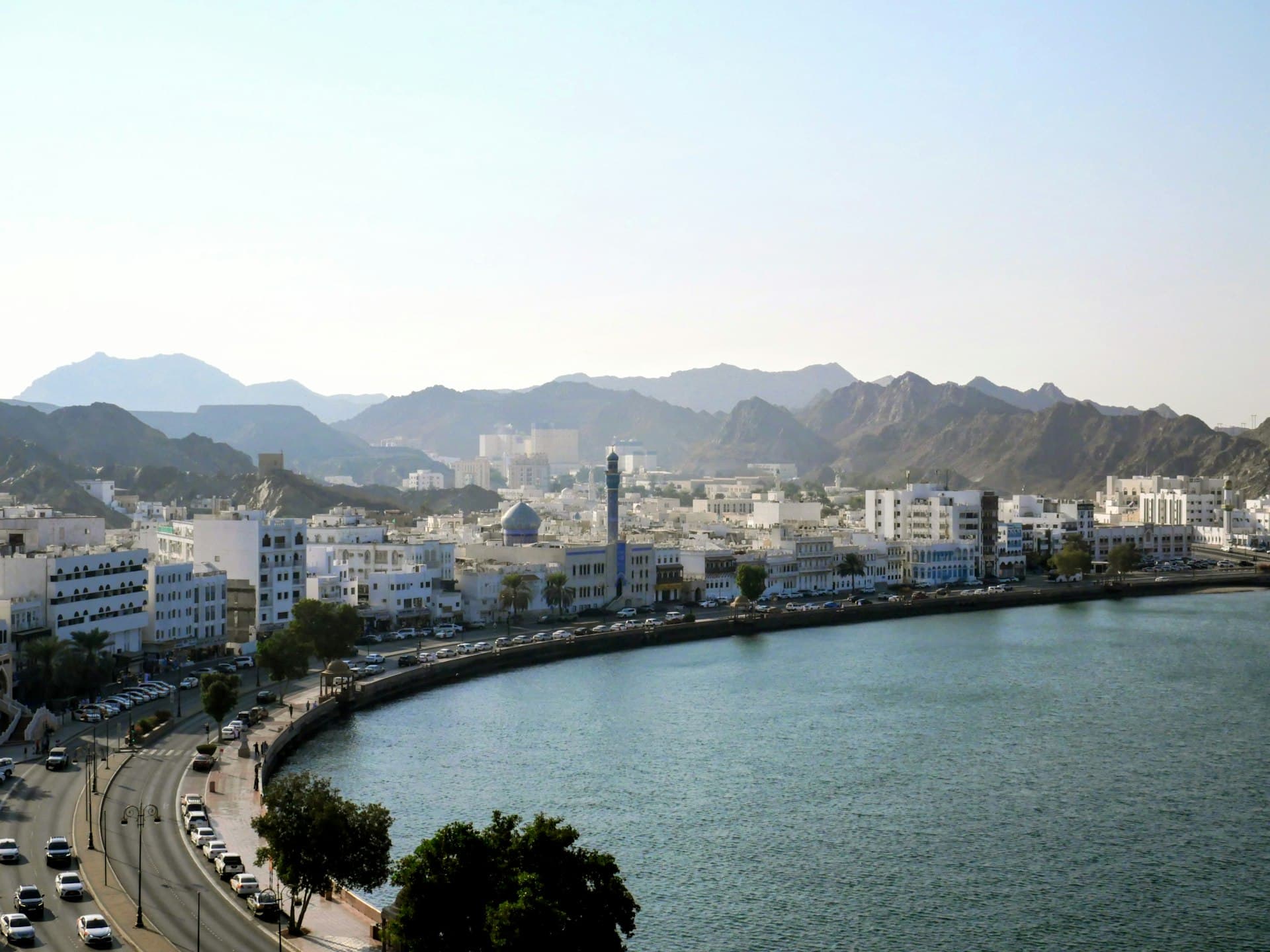 Public construction in Oman